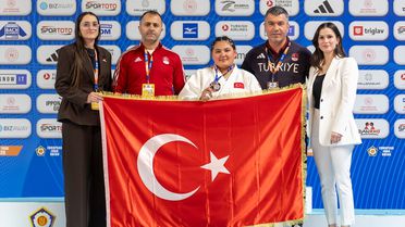 Nisanur Serin Gümüş Madalya Kazandı