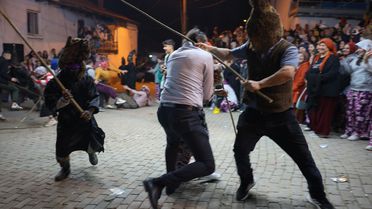 Işıklar Mahallesi'nde Hıdırellez Coşkusu