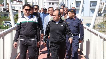Seydikemer'de Sağlıklı Yaşam Yürüyüşü