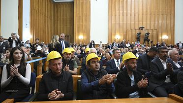 Özgür Özel'den Enflasyon ve Zam Çağrısı