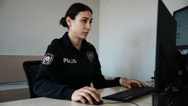 Polis Ailesi Çanakkale'de Bir Arada