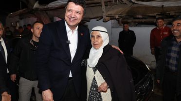 Arıkan, Batman'da Vatandaşlarla Buluştu