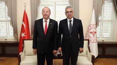 Sağlık Bakanı Memişoğlu, KKTC'li mevkidaşı Dinçyürek ile görüştü