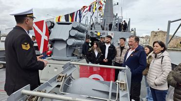 Sinop'ta Bayram Coşkusu Gemilerle Yaşandı