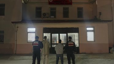 Vezirköprü'de Uyuşturucu Operasyonu: 2 Tutuklama