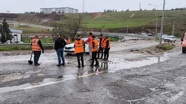 Siirt'te Sağanak Yağış Sel Sevbettikere Yol Açtı