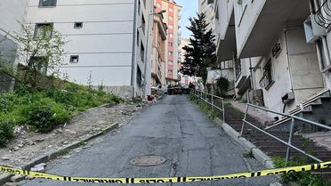 Şişli'de Metruk Binada Ceset Bulundu
