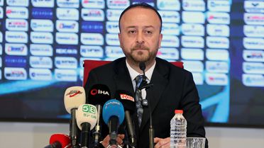 Sivasspor Başkanı Adaylık Düşünmüyor