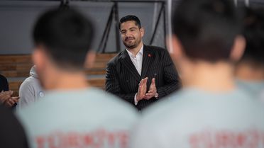 Akgül'den Milli Takıma Moral