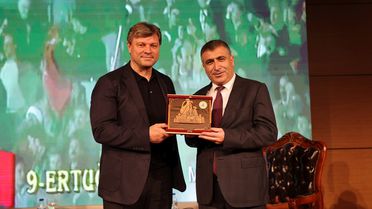 Ertuğrul Sağlam NEVÜ'de Başarıyı Anlattı