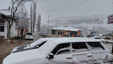 Başçiftlik'te Kar Yağışı Devam Ediyor