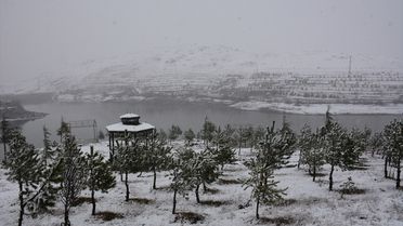 Başçiftlik'te Nisan Karı