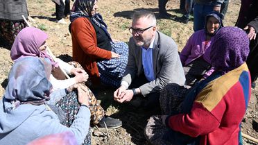 Kızılca Mahallesi'nde Fidan Dikim Etkinliği