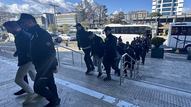 Uyuşturucu Operasyonunda 76 Tutuklama