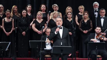 TRT Koro'dan Denktaş Anısına Konser