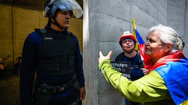 Venezuela'da Maaş Artışı Protestosu