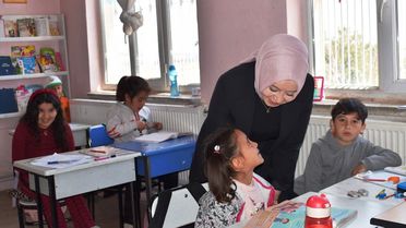 Yeşilyurt Kaymakamı Okullarda İncelemelerde Bulundu