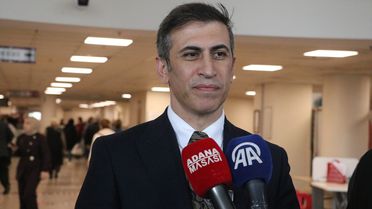 Yüreğir Kaymakamı Hastaneyi Ziyaret Etti