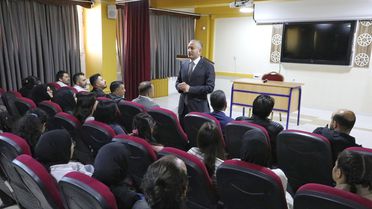 Ağrı’da YKS hazırlığına destek: Müdür Kökrek öğrencilerle buluştu