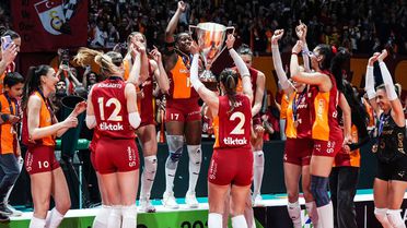 Avrupa şampiyonu Galatasaray Daikin Kadın Voleybol Takımı, kupasını aldı