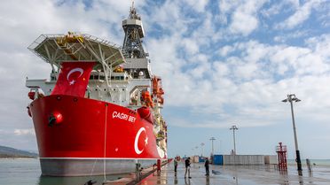 Türkiye'nin İlk Derin Deniz Sondaj Gemisi Çağrı Bey, Somali'de Göreve Başlıyor