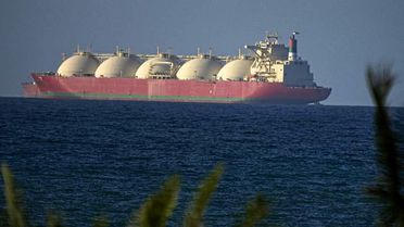 İran, Hürmüz Boğazı'nı Kapatma Kararı Aldı