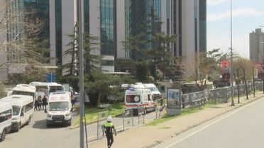 Beşiktaş'ta Konsolosluk Önünde Çatışma