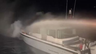 Kadıköy'de Tekne Yangını; 4 Kişi Tahliye Edildi