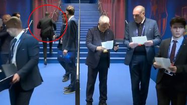 Geceye damga vuran kare! Herkes onu konuşuyor