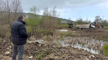 Kaymakamlık ve belediyeden ortak çalışma; tehlike oluşturan göletler kapatılıyor
