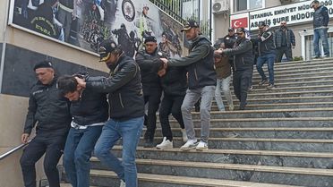 Beşiktaş'ta Araç Kundaklama Olayı