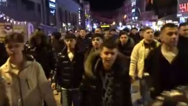 Şehirde bayram havası var! Erzurumspor FK şampiyonluğa koşuyor 