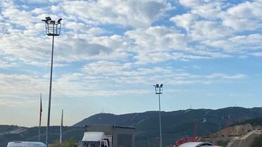 İzmir'de araçta kadını silahla öldüren şüpheli intihar girişiminde bulundu