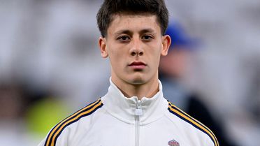 Real Madrid şampiyonluk umutlarını zora soktu