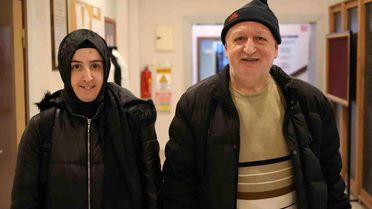 Baba-kız Okuma Yazma Kursunda Birlikte Öğreniyor