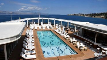 Kaymakam Maraşlı'dan Four Seasons Yacht Ziyareti