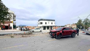 Datça'da Otomobil Kazası: Yaralı Yok