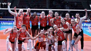 Eczacıbaşı Dynavit 3. Sırayı Aldı