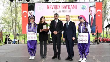 Edirne'de Coşkulu Nevruz Kutlaması