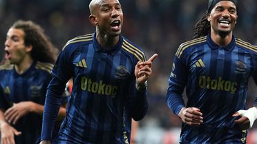 Fenerbahçe, Kayseri'de farka koştu