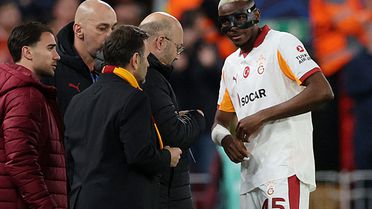 Galatasaray, Osimhen'i Fenerbahçe derbisine çelik zırhla çıkaracak