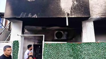 Klima patladı, evde yangın çıktı