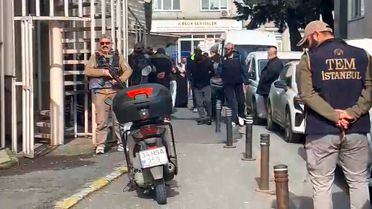 Beşiktaş'ta silahlı saldırıda 12 şüpheli adliyeye sevk edildi