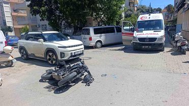 Manavgat'ta Motosiklet Kazası: Sürücü Yaralı
