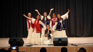 Niğde'deki Nevruz etkinliklerinde Türk dünyası ezgileri sahnelendi