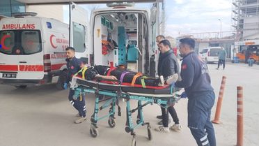 Bursa'da Motosiklet Kazası: 2 Yaralı