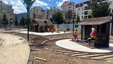 Atıl alandan masal dünyasına Tomurcuk Masal Parkı