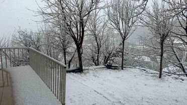 Hakkari'de Kar Yağışı Hayatı Etkiledi