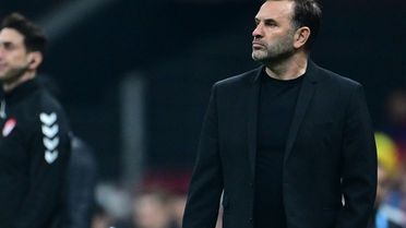 Okan Buruk Galatasaray taraftarına gecenin tek güzel haberini verdi