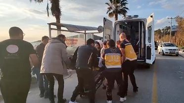 Kuşadası'nda Trafik Kazası: 2 Yaralı